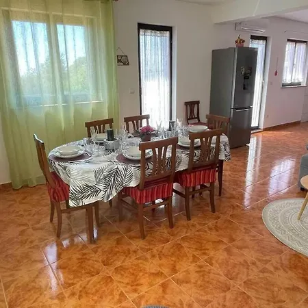 Relaxing Getaway Near Adriatic Sea